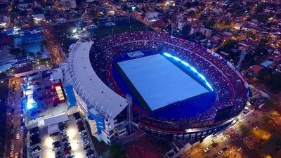 Cerro propone reducir salarios