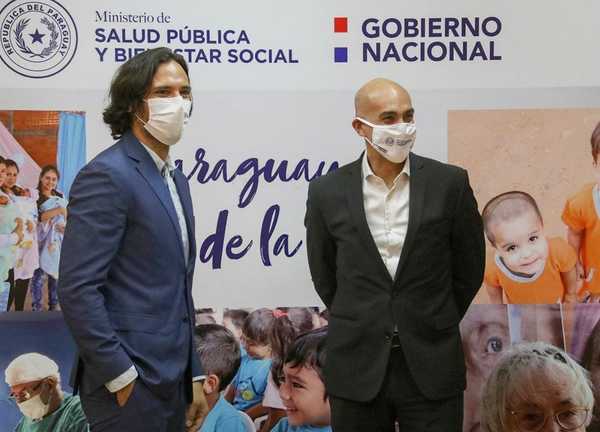 Roque confirma que se bajan de la licitación para compra de mascarillas - Megacadena — Últimas Noticias de Paraguay
