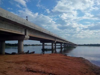 Piden más apoyo en la búsqueda de un desaparecido en el río Jejuí