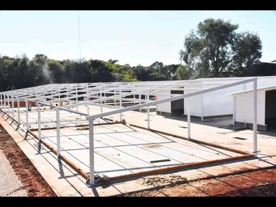 OBRA DE ALBERGUE PARA PACIENTES CON COVID-19 PRESENTA AVANCE DEL 70%