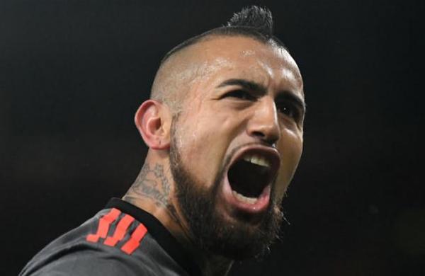 Excompañero de Arturo Vidal: 'Salía de vez en cuando y bebía más de lo necesario' - C9N