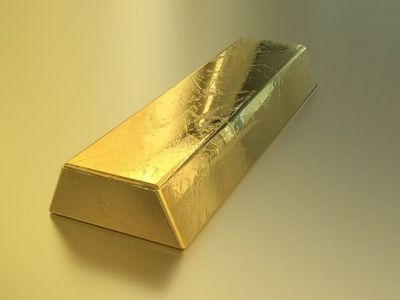 Dos niños encuentran lingotes de oro entre unas viejas sábanas