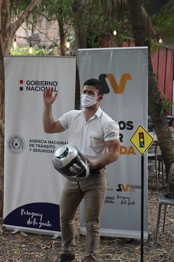 WEBINAR: Buscan capacitar a personal que realiza delivery en motocicleta