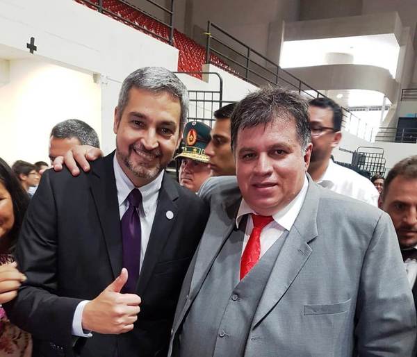 ANR: Consejo reelige a Édgar López como presidente de seccionales • Luque Noticias