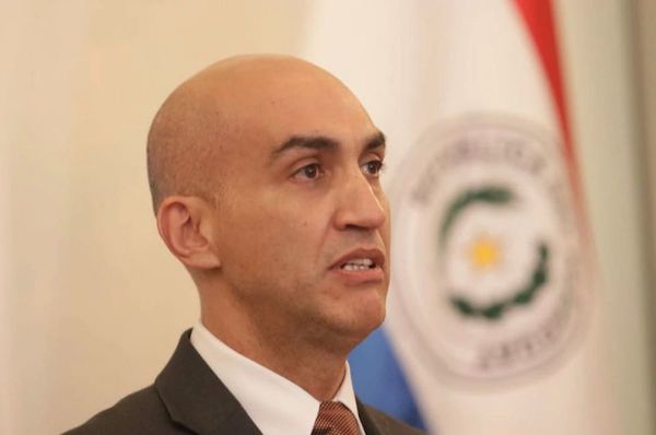 Ministro explicó el modelo de Paraguay