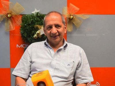 Acosta no quiere esperar fin de año para volver a jugar