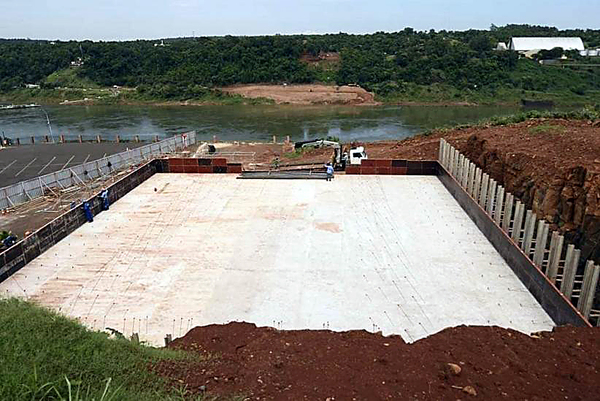 Del lado brasileño: Puente de la Integración va tomando forma