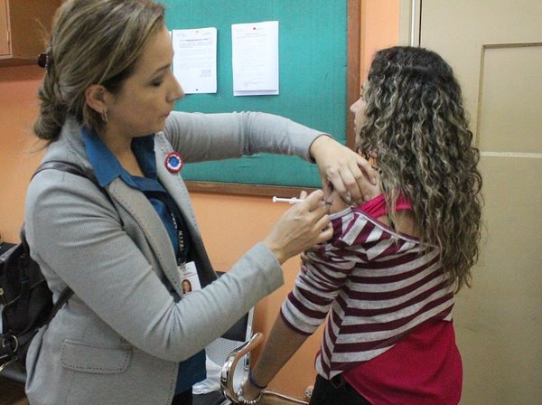 En junio llegarían más vacunas contra la influenza