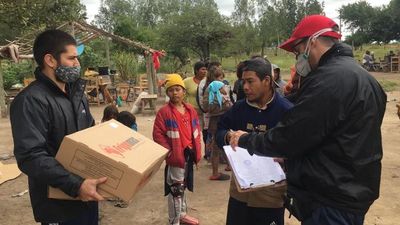 Distribuyen alimentos y artículos de limpieza entre comunidades indígenas