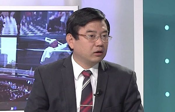 Dinac pone a disposición de la justicia a funcionario denunciado por soborno