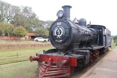 De Areguá a Ypacaraí, en un tren de más de 150 años | Noticias Paraguay