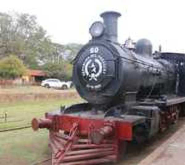 Tren de 156 años está listo para operar  - Paraguay.com