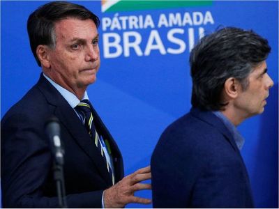 Ex ministro de Salud de Bolsonaro rechaza volver al Gobierno