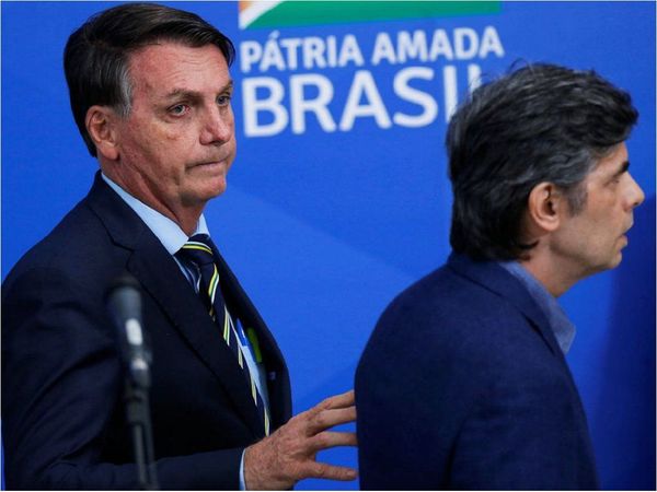 Ex ministro de Salud de Bolsonaro rechaza volver al Gobierno