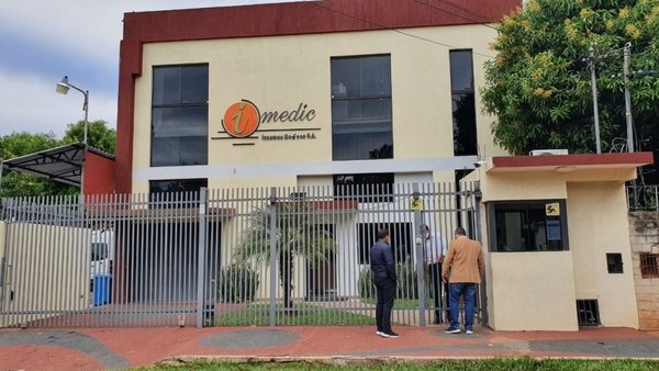Allanan oficinas de Imedic | Noticias Paraguay