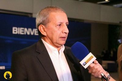 Acosta criticó a Trovato:“No porque él quiera hacer esto, vamos a hacer todos. Él no es el Mesías” - Guaraní - ABC Color
