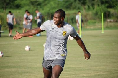 “Vamos a esperar la reunión y ahí definimos qué se va a hacer” - Guaraní - ABC Color