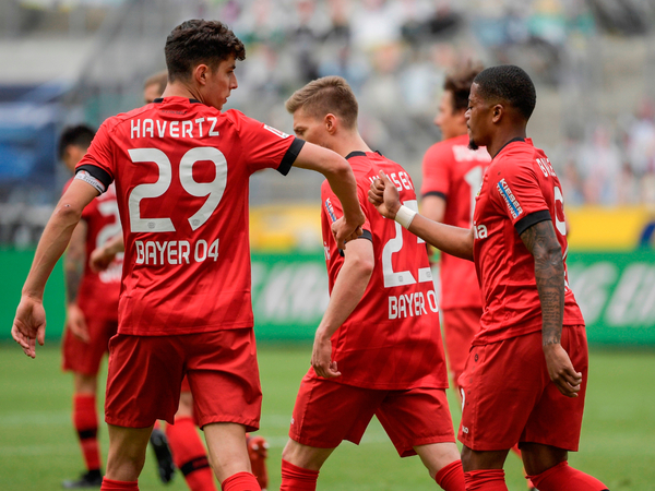 Leverkusen la gana la pulseada al Gladbach y está tercero