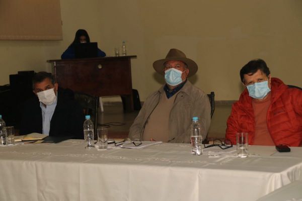 Analizan utilizar escuelas y colegios regionales de Caaguazú como albergues