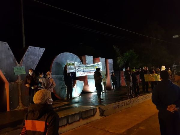 Pobladores se manifiestan “por un Ybycuí transparente” - Nacionales - ABC Color