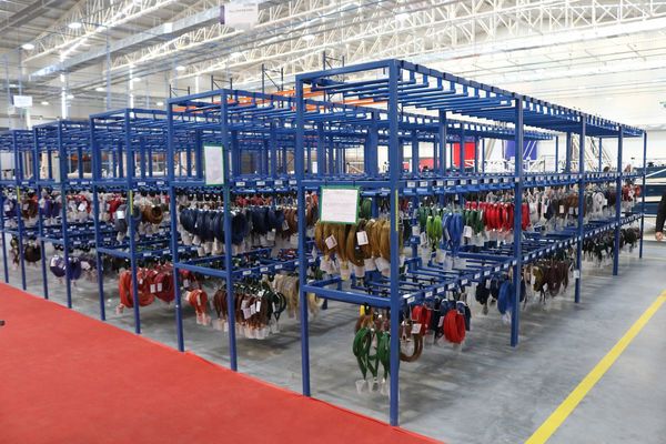 Menor fabricación de autos afectó envíos de autopartes