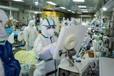 China se muestra abierta a cooperar para identificar origen del COVID-19