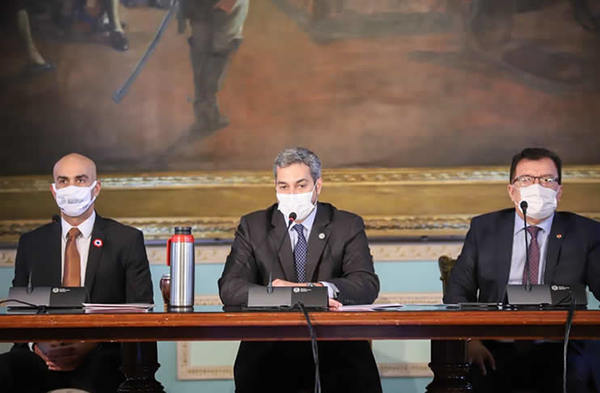 Presidente firma decreto a la fase 2 de la “Cuarentena Inteligente” - Megacadena — Últimas Noticias de Paraguay