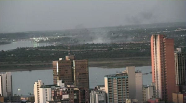 HOY / Detectan nuevos focos de incendio en zona de la Costanera Norte