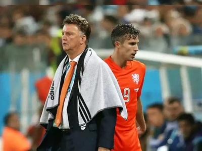 Van Persie y la cachetada que le dio Van Gaal en el Mundial de 2014