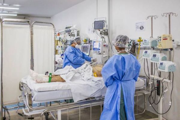 Con 653 muertes por covid-19 en 24 horas, Brasil alcanza 22,666 muertes