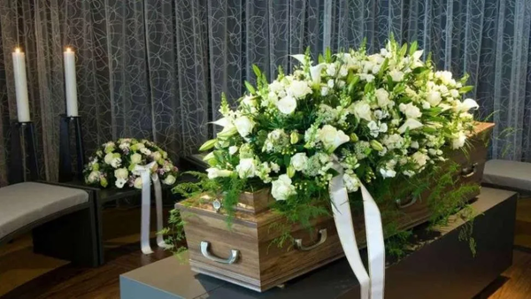Dieron por muerta a una mujer y despertó en la funeraria