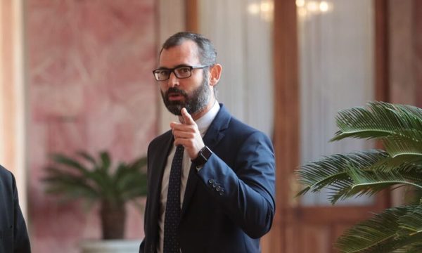 Caso insumos chinos: Se acomodó licitación para beneficiar a empresas de clan Ferreira, coincide Contrataciones