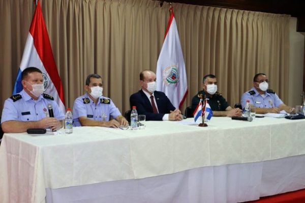 Adjudicaron por G. 2.800 millones en FFMM a firma de dudoso origen
