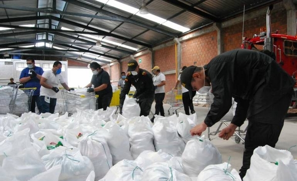 HOY / No habrá segundo pago de Ñangareko: SEN prepara kits alimentarios de 45 kilos