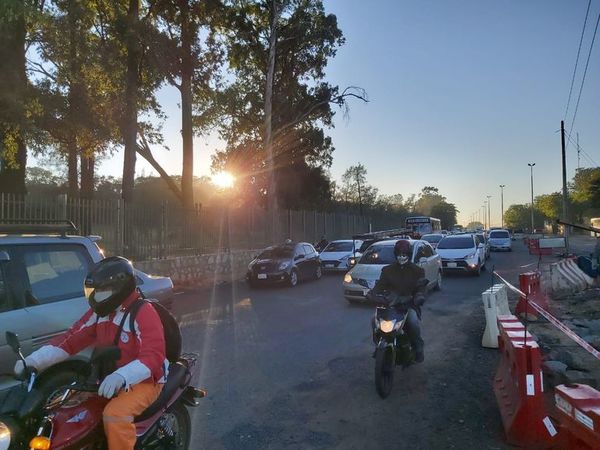 Tráfico pesado en accesos a Asunción con arranque de la fase 2 - Nacionales - ABC Color
