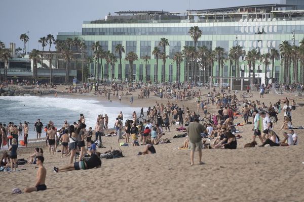 Madrid se reencuentra con sus bares y las playas abren en parte de España - Mundo - ABC Color