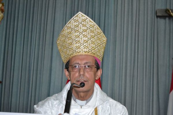Obispo Collar pide promover unidad, justicia y esperanza - Nacionales - ABC Color
