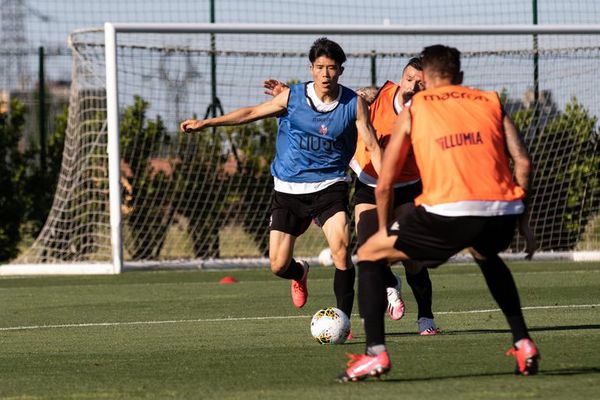 Santander realizó fútbol en la segunda semana de entrenamientos grupales - Fútbol - ABC Color
