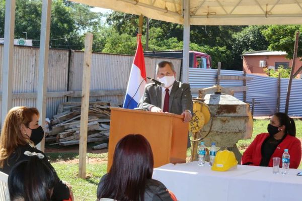 Palada inicial en futura sede de juzgado en J.A. Saldívar