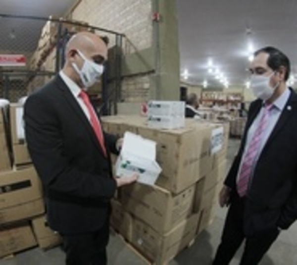 Denuncian más irregularidades en proceso de compra de insumos médicos - Paraguay.com