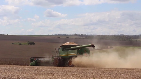 SOLICITAN A HACIENDA INVERTIR EN LA INDUSTRIALIZACIÓN DE GRANOS EN EL PARAGUAY