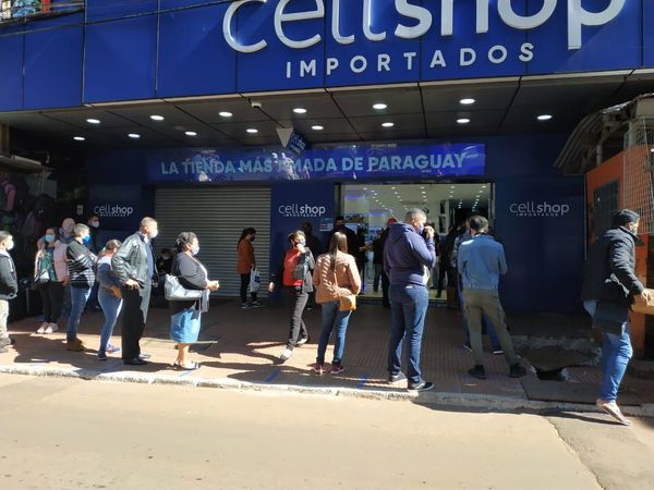 Reinician a medias la actividad comercial en Ciudad del Este