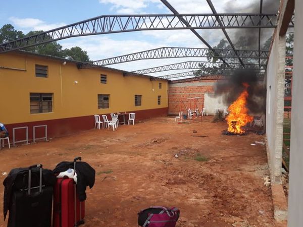 Ombocháke oikórõ vandalismo albergue-pe oñedenunsiáta Fiscalía-pe - ABC Remiandu - ABC Color