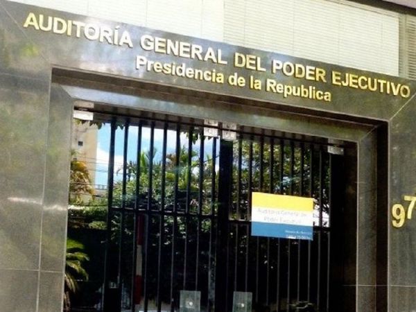 Auditoría advirtió en abril sobre las irregularidades al ministro de Salud