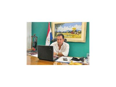 Abdista defiende los altos salarios en Itaipú y Yacyretá
