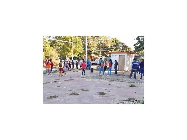 Barrios de capital pasaron horas sin agua