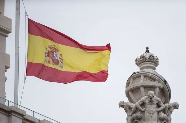 España: diez días de luto oficial en homenaje a las víctimas de la pandemia » Ñanduti