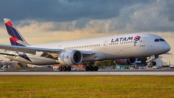 Latam Airlines se declara en bancarrota