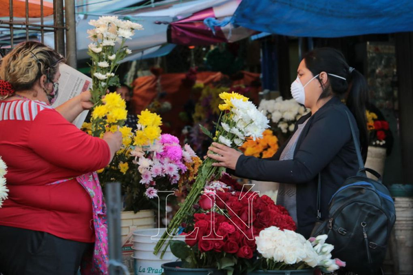 El Mercado 4 volvió a funcionar a pleno bajo estrictas medidas sanitarias