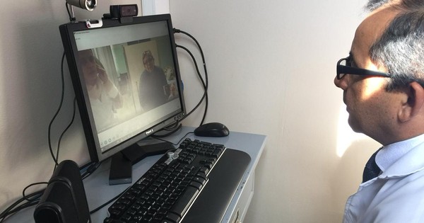 Proponen atención médica por especialidad a través de web